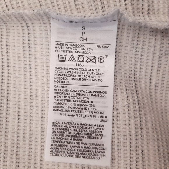 Old Navy Bell Sleeve Textured Heather Gray Top - Picture 5 of 6